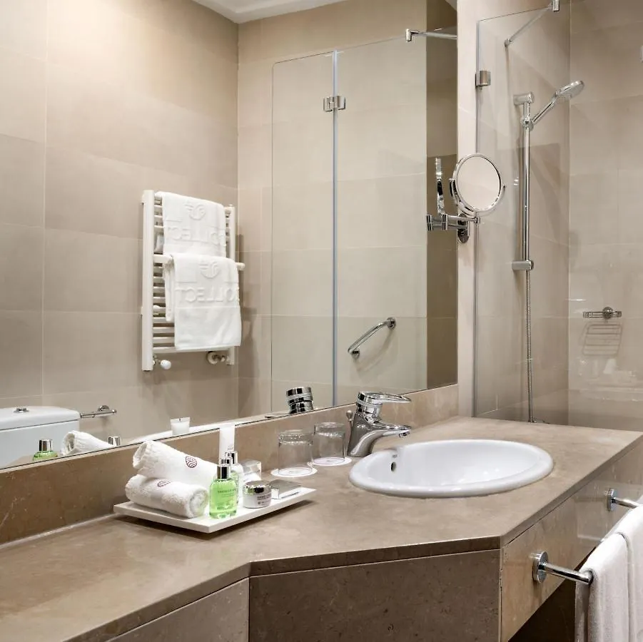 Hotel Nh Collection Victoria Granada