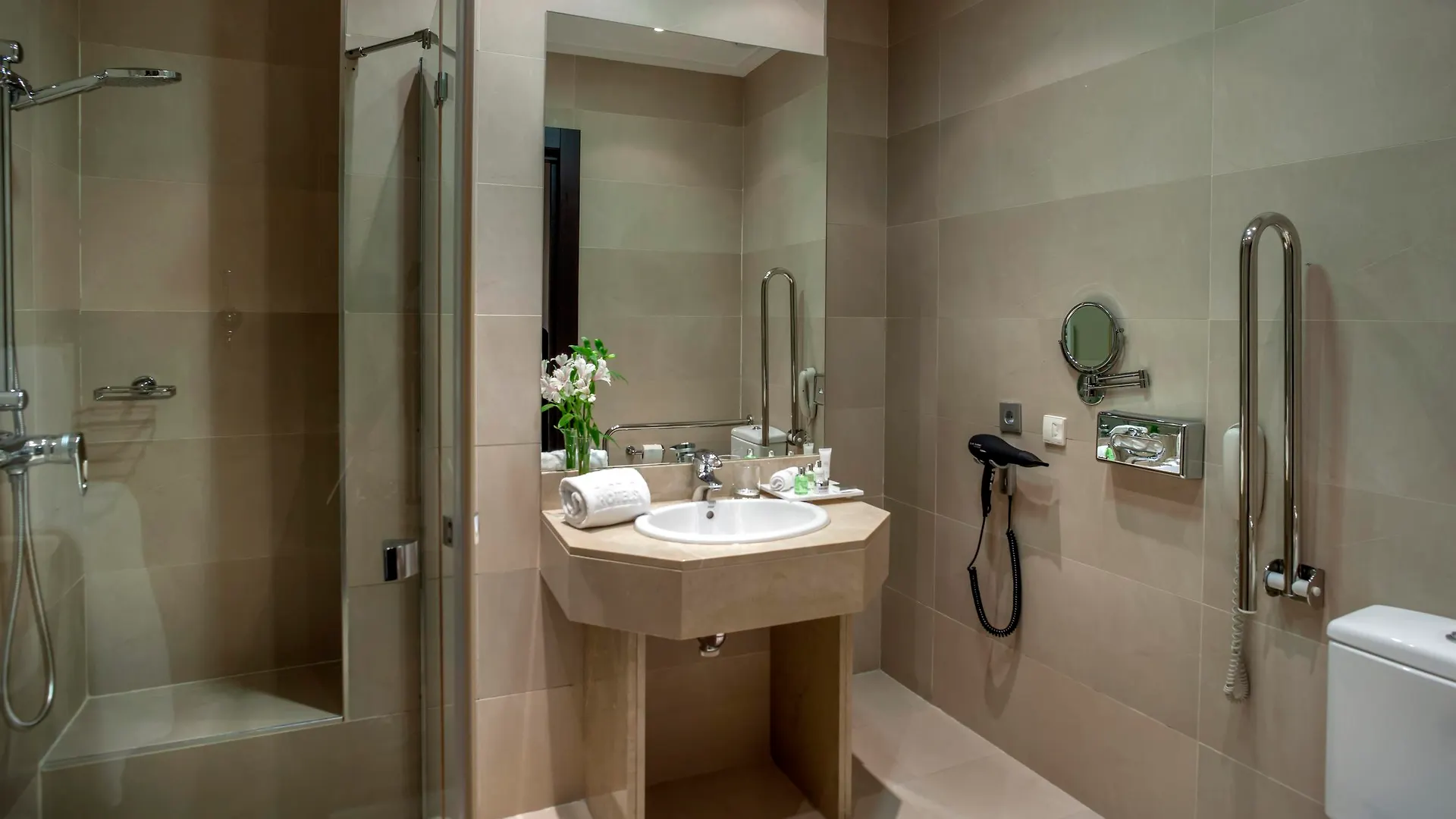 Nh Collection Victoria Otel Granada