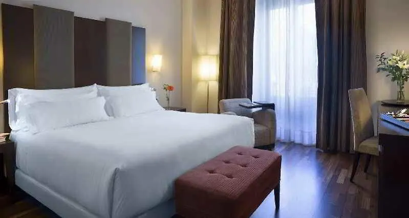 Hotel Nh Collection Victoria Granada